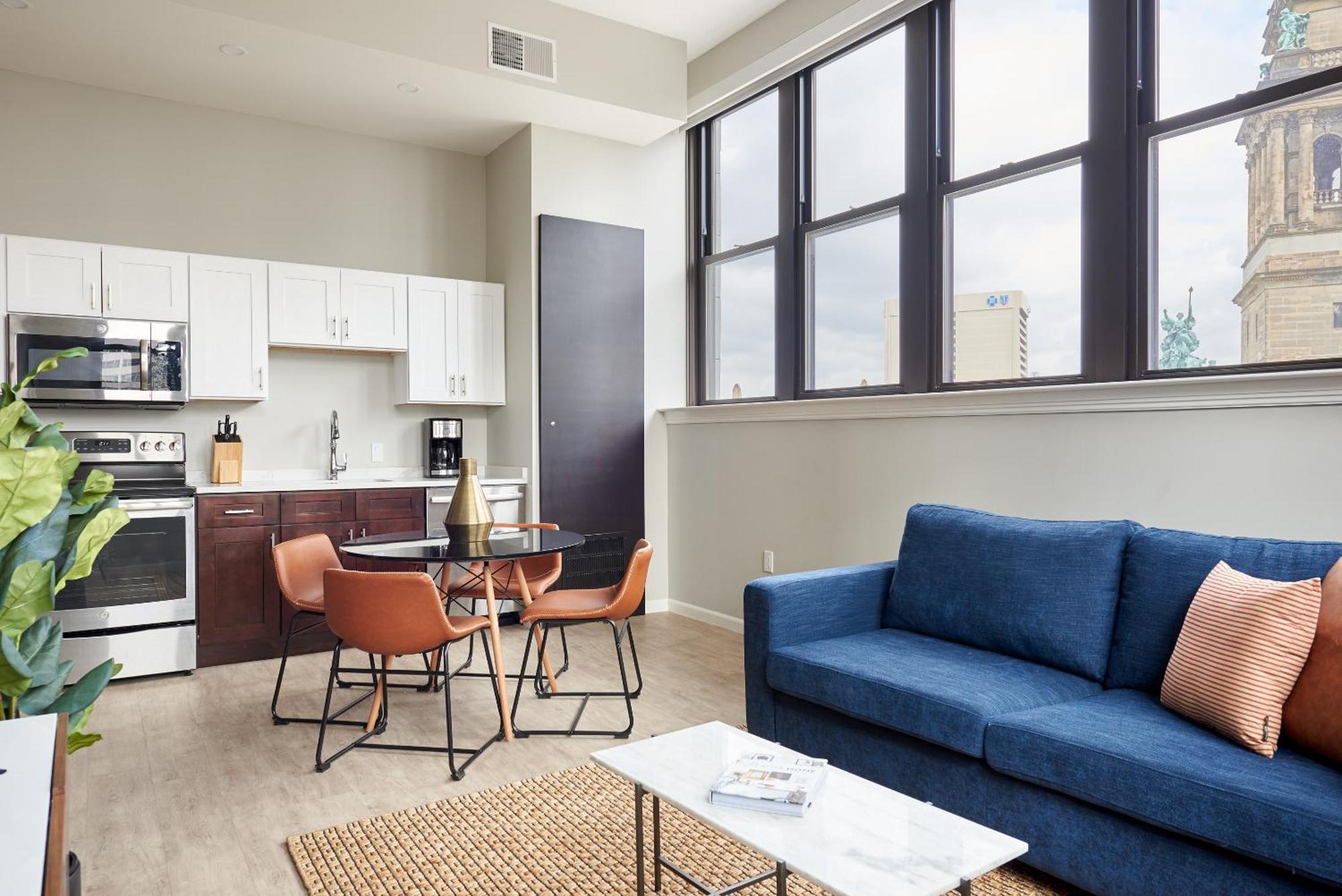 Kasa Cadillac Square 4*